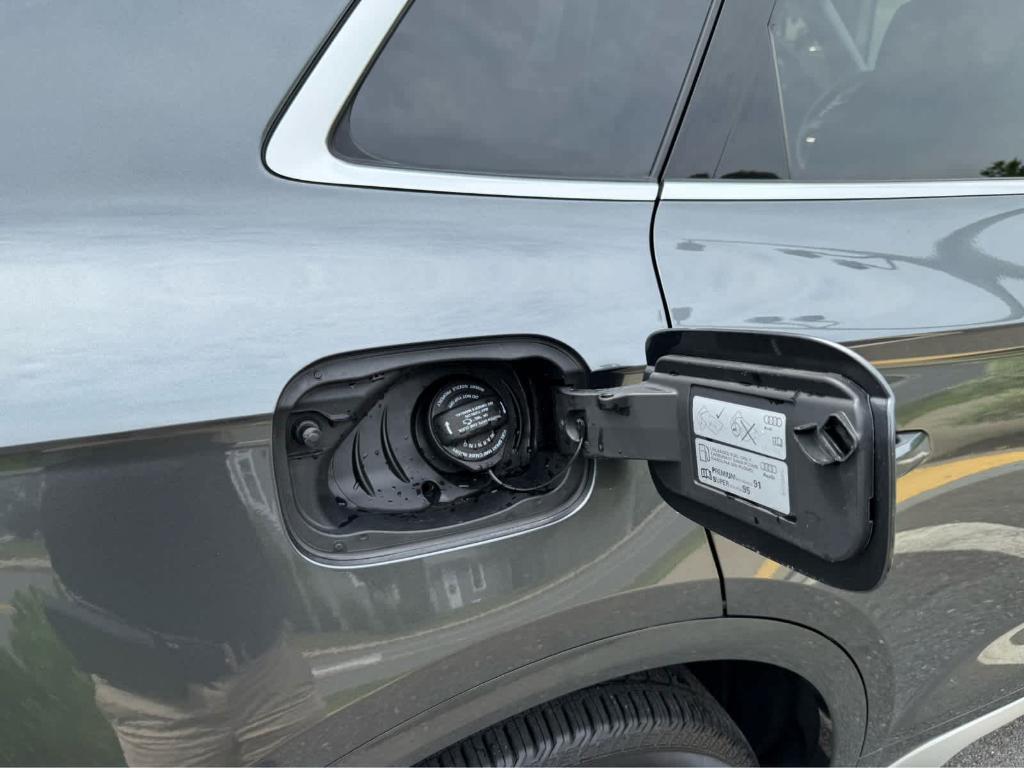 used 2024 Audi Q5 e car, priced at $45,495