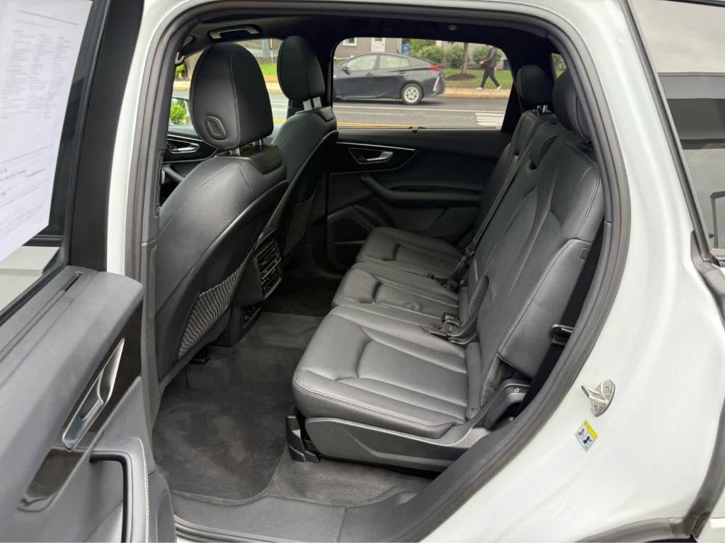 used 2025 Audi Q7 car, priced at $66,995