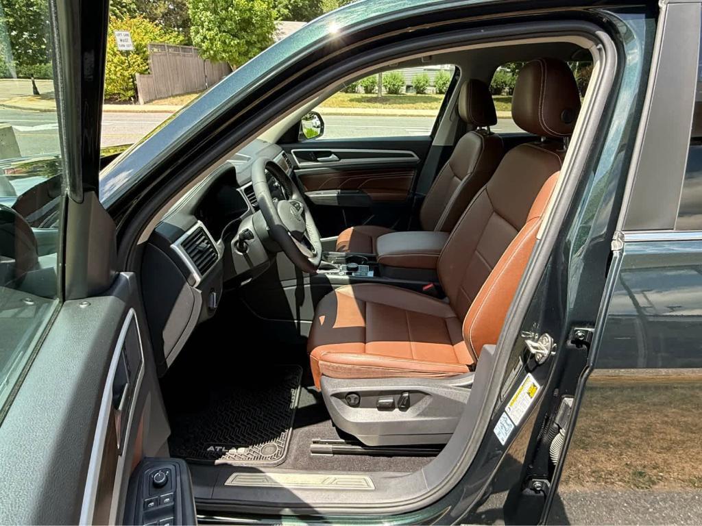 used 2022 Volkswagen Atlas car, priced at $28,995