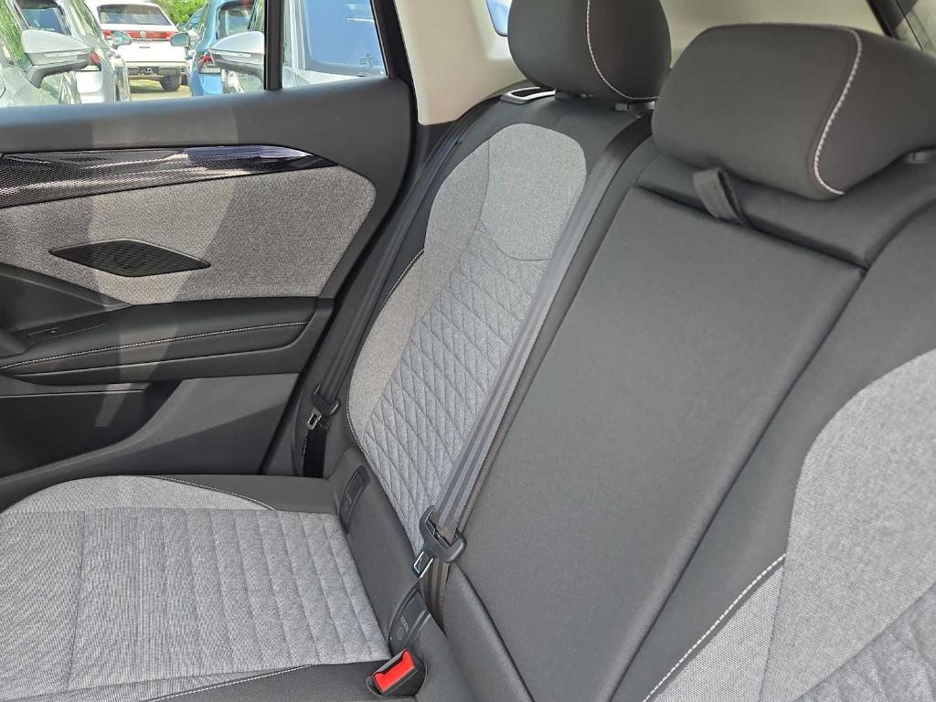 new 2025 Volkswagen Tiguan car, priced at $31,059
