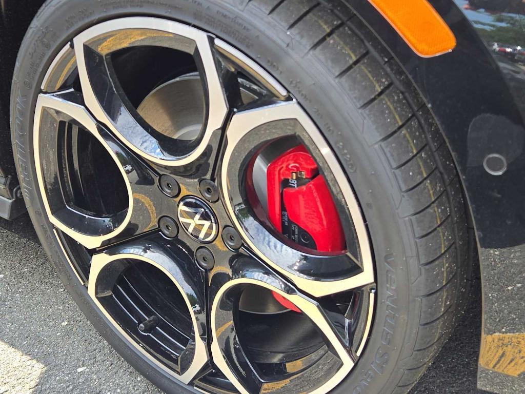new 2025 Volkswagen Golf GTI car, priced at $41,289