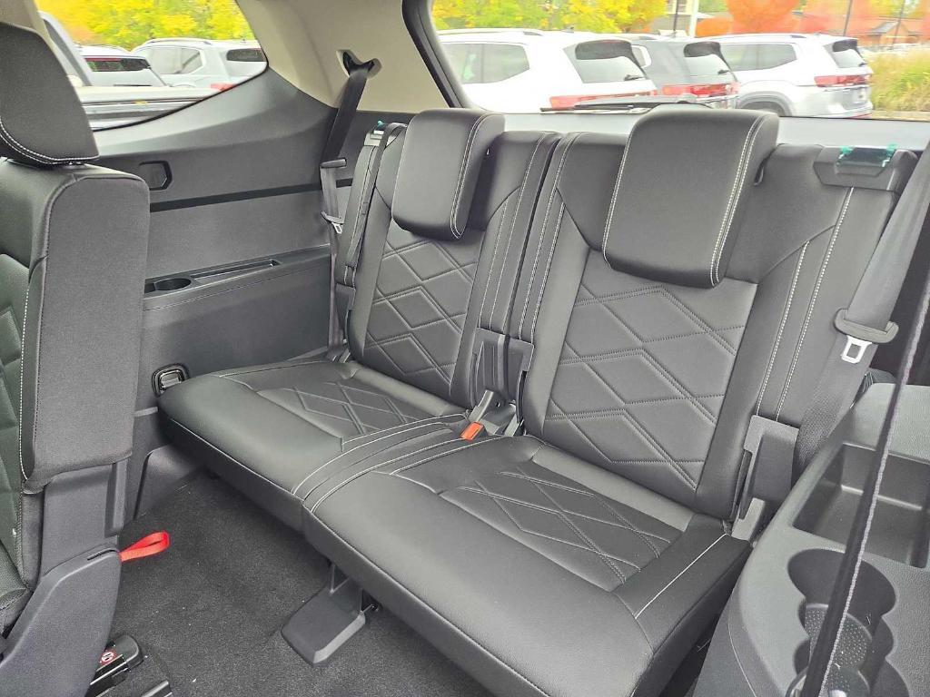 new 2026 Volkswagen Atlas car, priced at $46,447