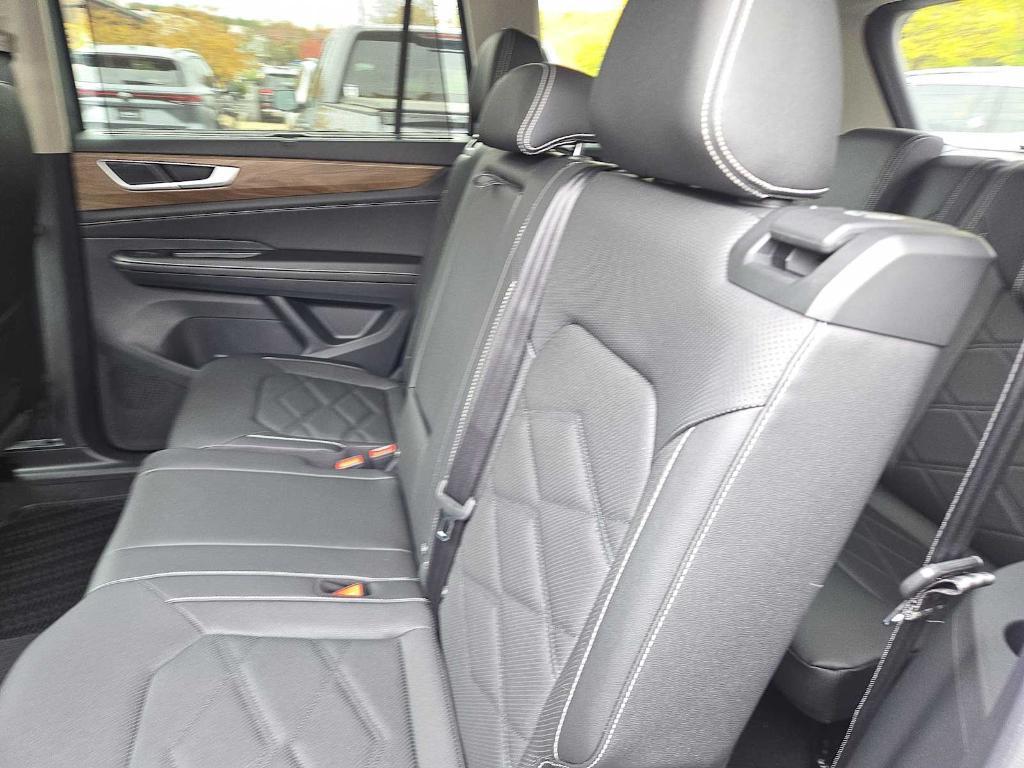 new 2026 Volkswagen Atlas car, priced at $46,947