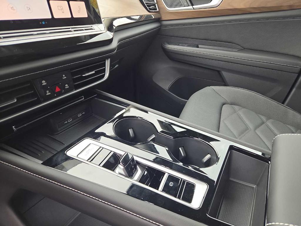 new 2026 Volkswagen Atlas car, priced at $46,447