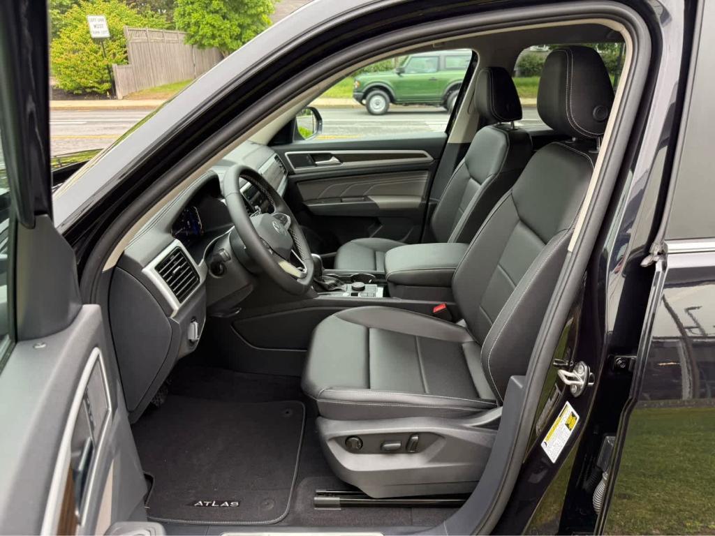used 2023 Volkswagen Atlas car, priced at $34,495