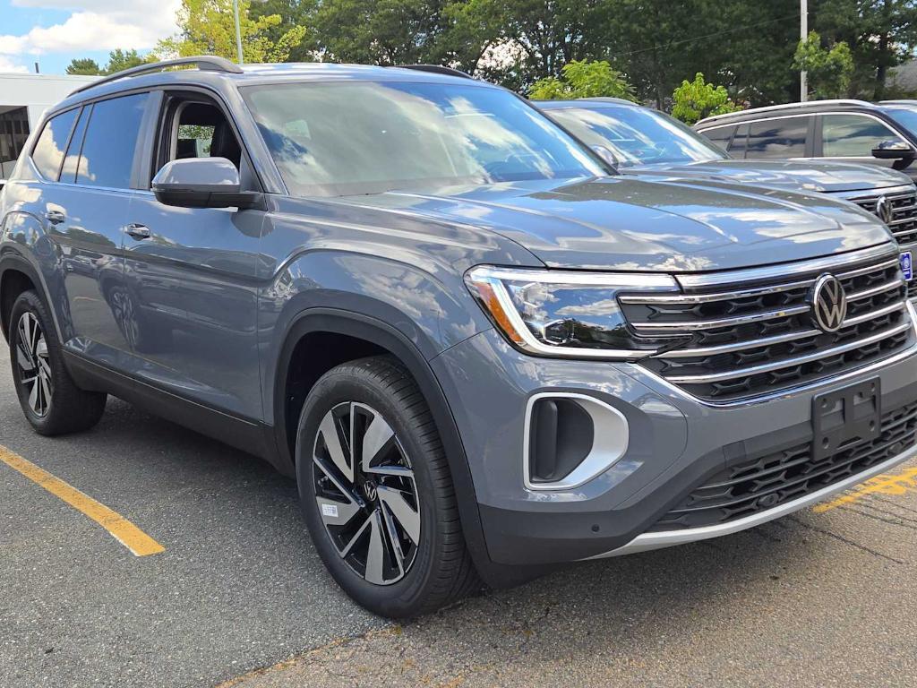 new 2026 Volkswagen Atlas car, priced at $46,322