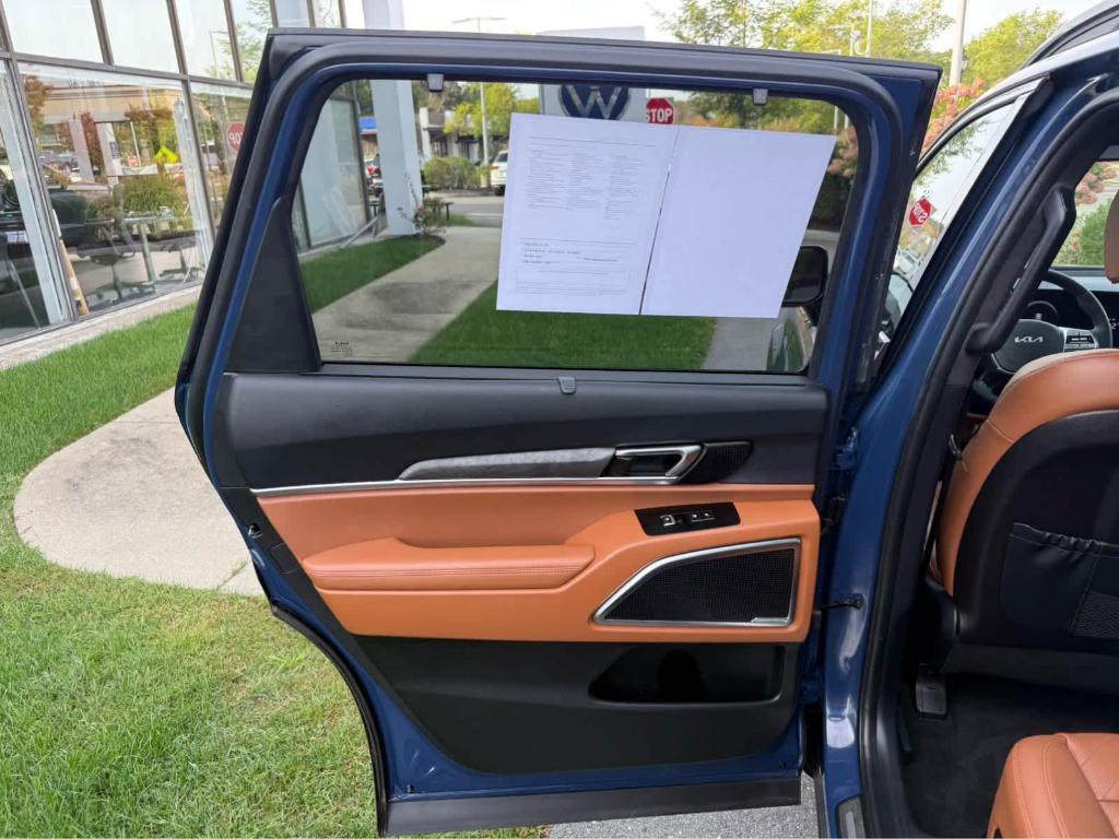used 2024 Kia Telluride car, priced at $44,495