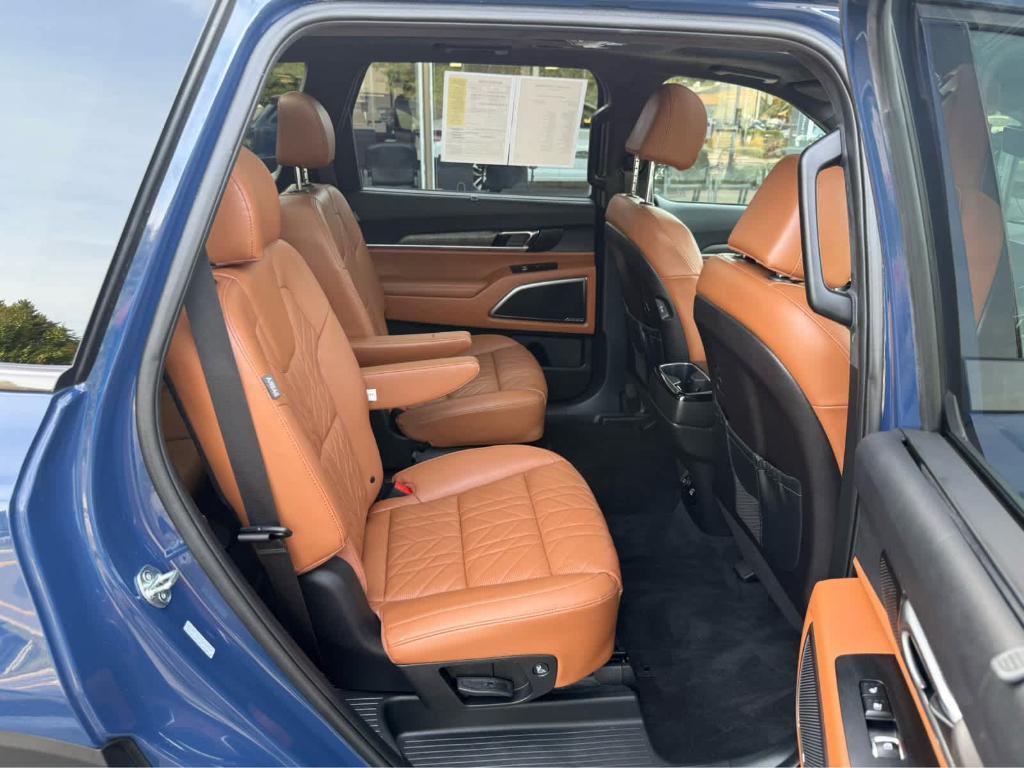 used 2024 Kia Telluride car, priced at $44,495