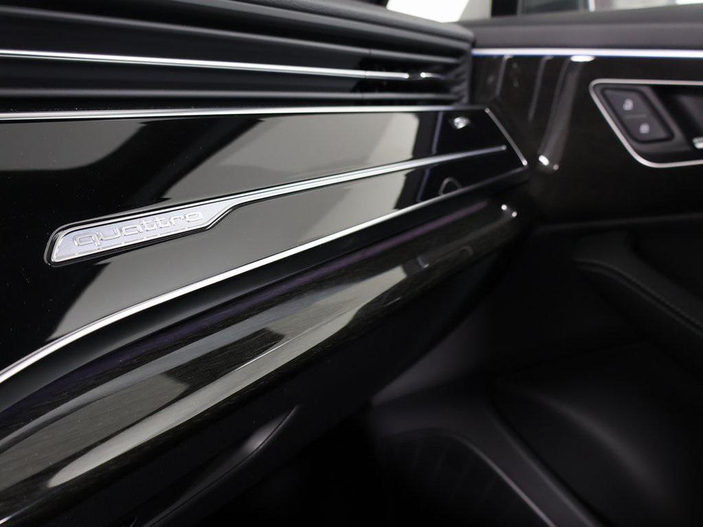 new 2025 Audi Q7 car, priced at $77,805