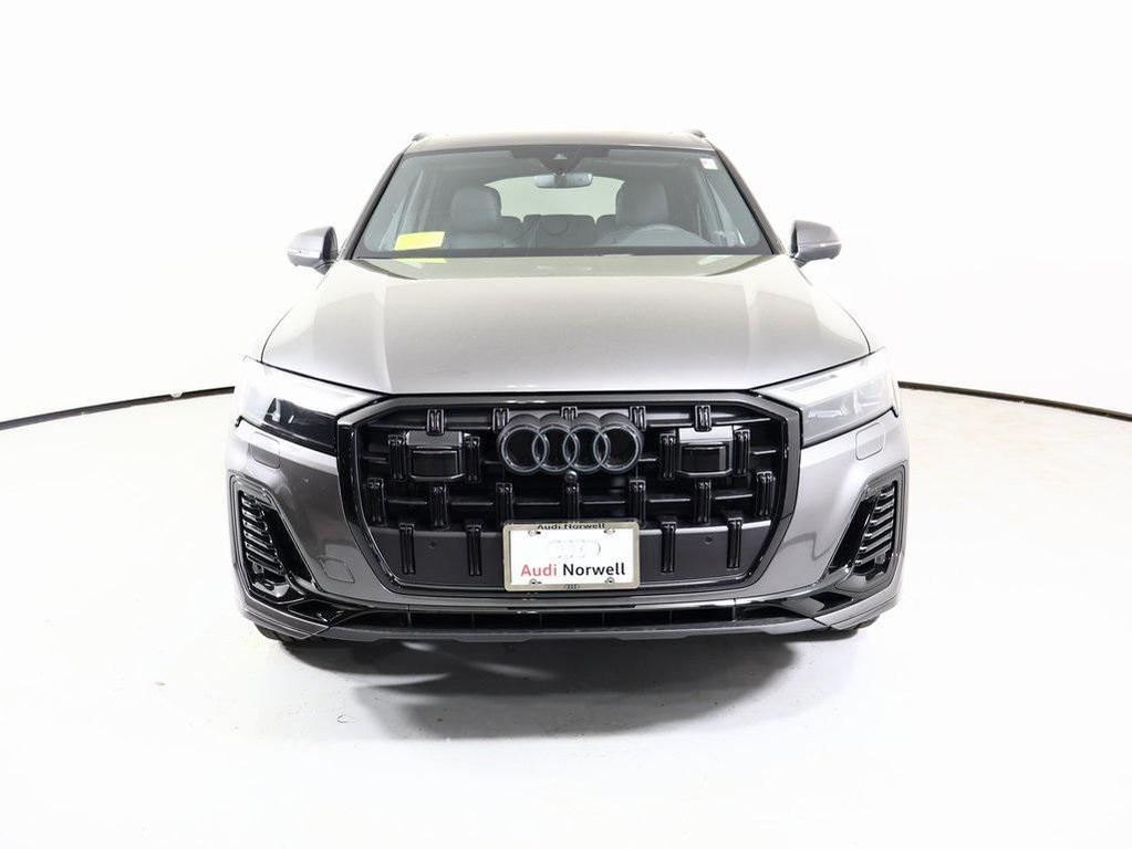 new 2025 Audi Q7 car, priced at $77,805