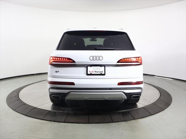 new 2025 Audi Q7 car, priced at $65,730