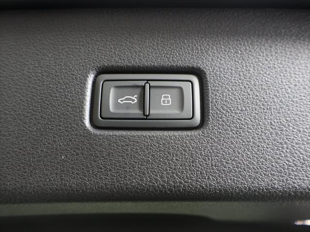 new 2025 Audi Q5 car, priced at $59,715