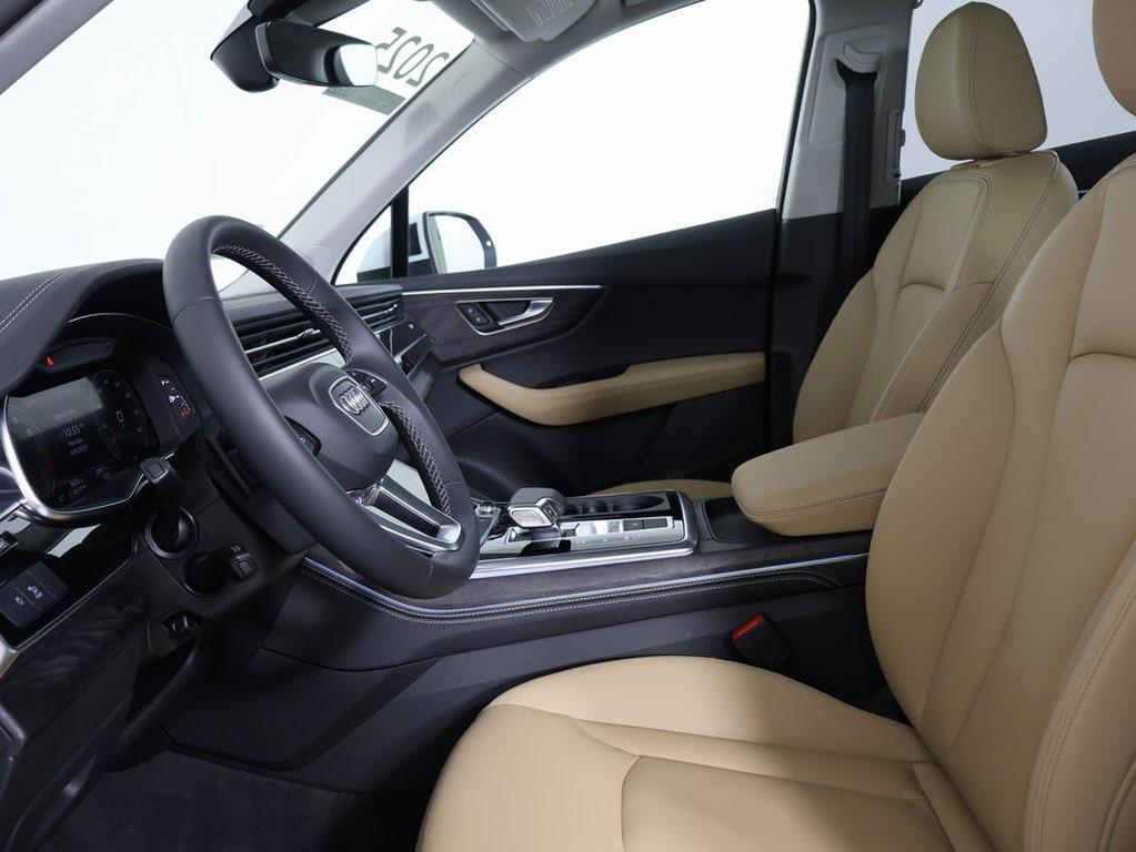 used 2025 Audi Q7 car, priced at $65,490