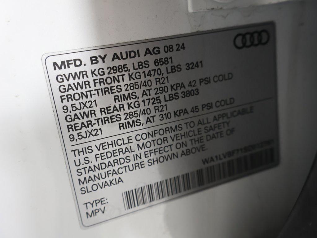used 2025 Audi Q7 car, priced at $65,490