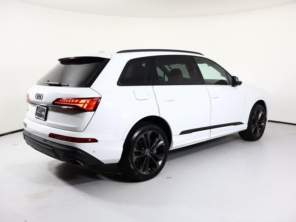 used 2025 Audi Q7 car, priced at $65,490