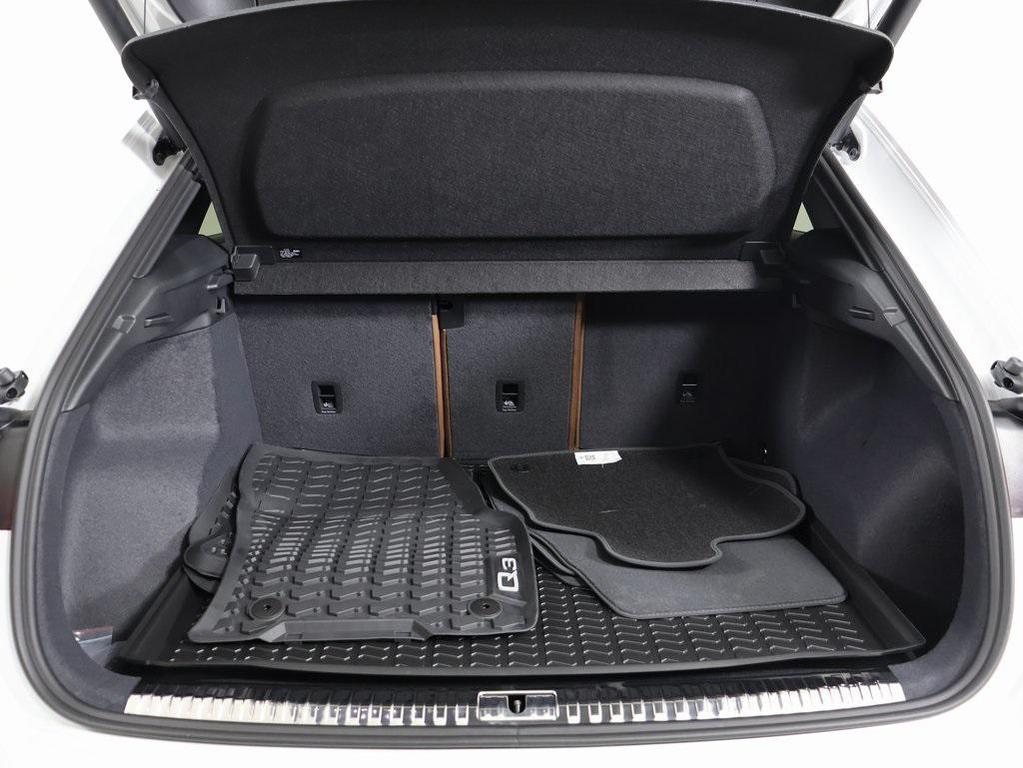 new 2025 Audi Q3 car, priced at $43,595