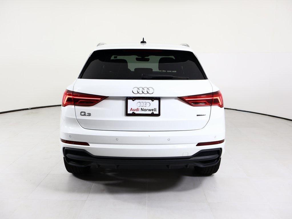 new 2025 Audi Q3 car, priced at $43,595