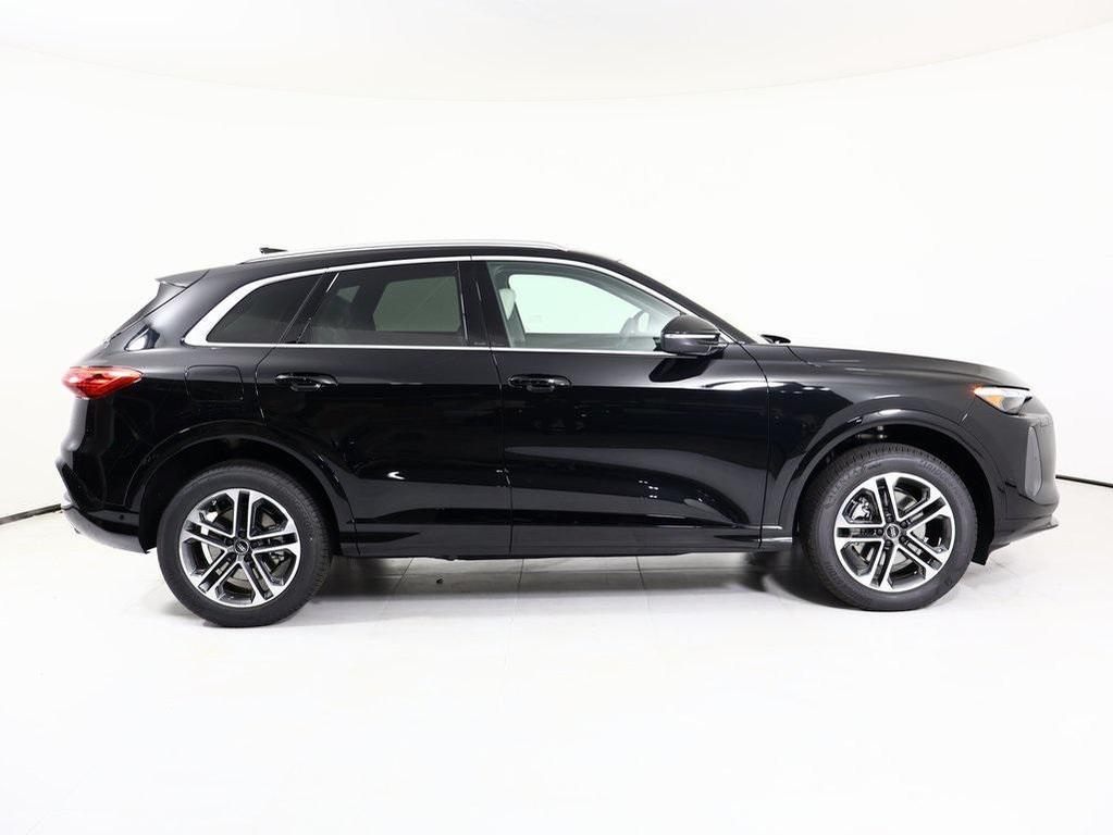 new 2025 Audi Q5 car, priced at $60,330