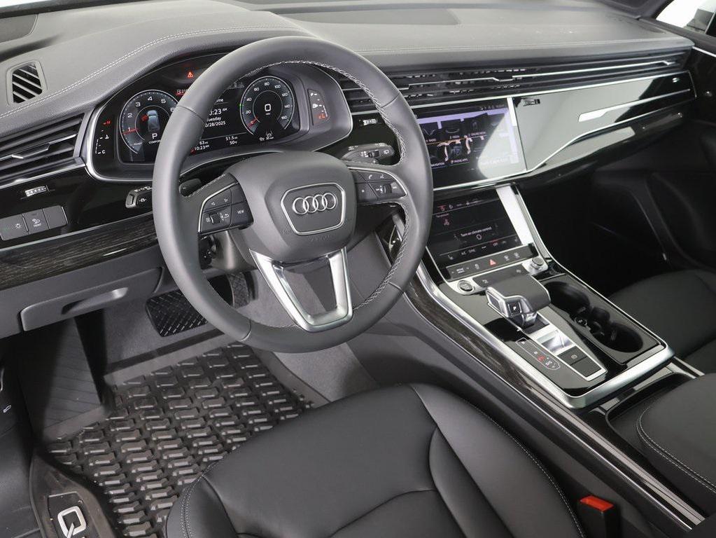 new 2026 Audi Q7 car, priced at $68,445