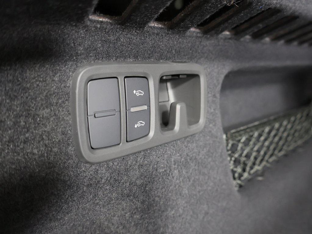 new 2026 Audi Q8 car, priced at $92,200