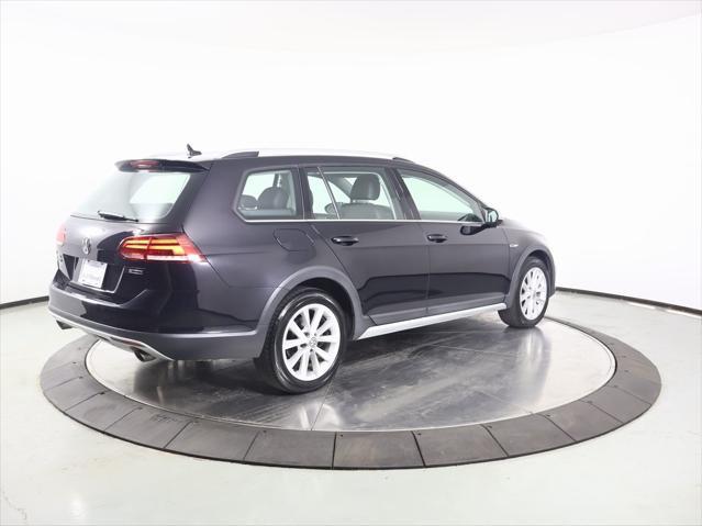 used 2019 Volkswagen Golf Alltrack car, priced at $21,500