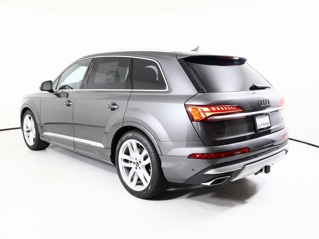 new 2025 Audi Q7 car, priced at $76,480