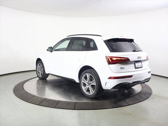 new 2025 Audi Q5 car, priced at $52,745