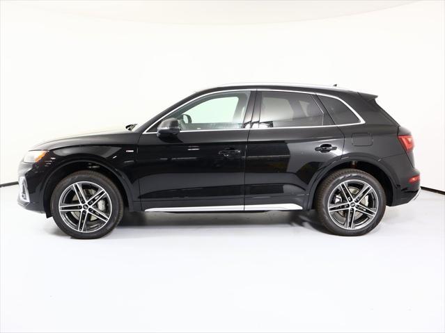 new 2025 Audi Q5 car, priced at $67,080