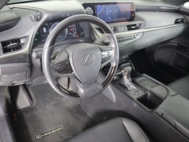 used 2021 Lexus ES 300h car, priced at $31,990