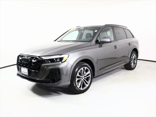used 2025 Audi Q7 car, priced at $59,990