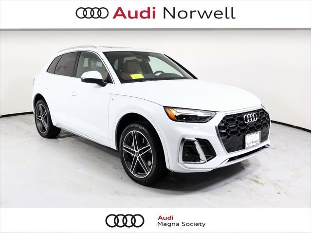new 2025 Audi Q5 car, priced at $67,080