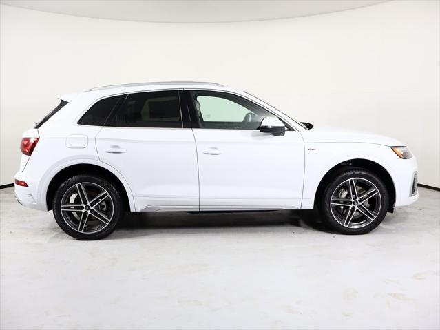 new 2025 Audi Q5 car, priced at $67,080
