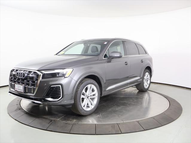 new 2025 Audi Q7 car, priced at $75,930