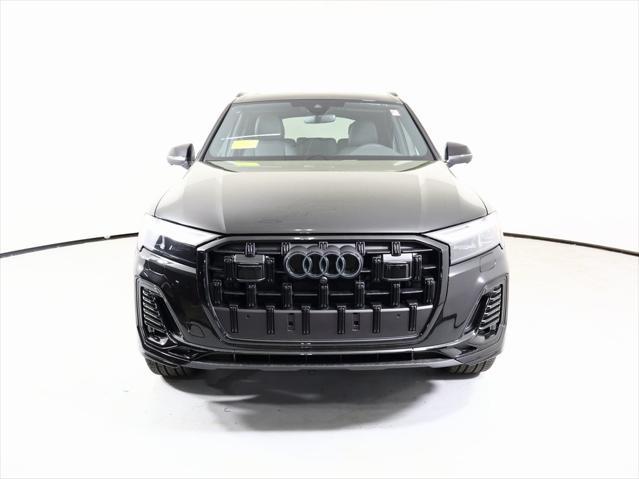 new 2025 Audi Q7 car, priced at $71,450