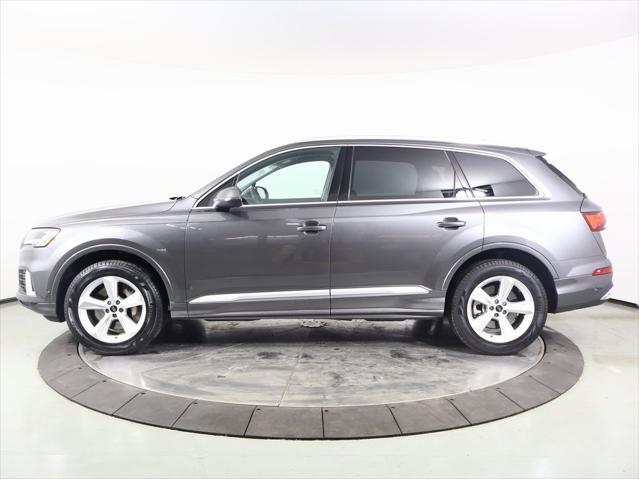 used 2024 Audi Q7 car, priced at $47,990