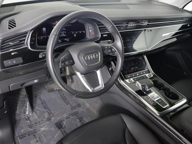 used 2024 Audi Q7 car, priced at $47,990