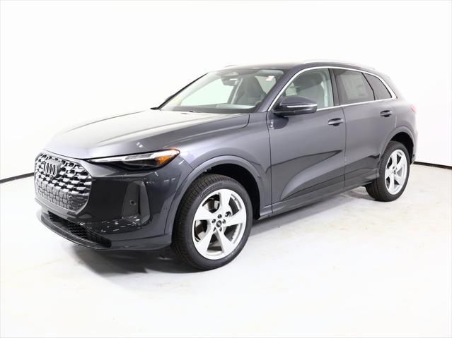 new 2025 Audi Q5 car, priced at $61,105