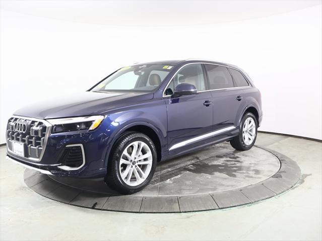 used 2025 Audi Q7 car, priced at $61,990