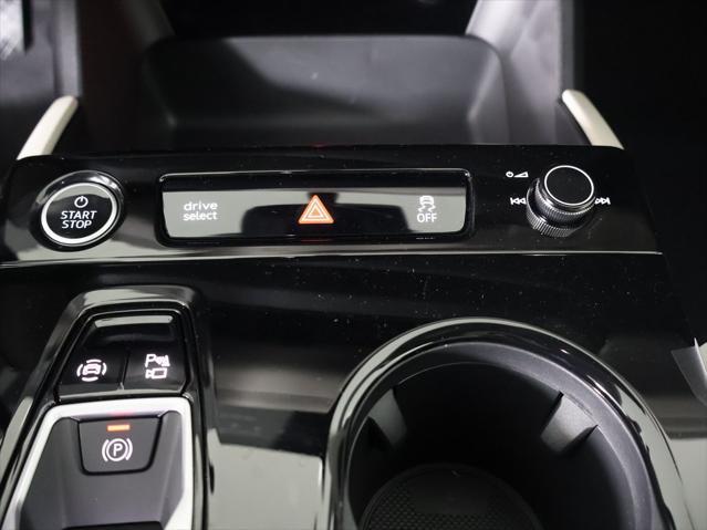new 2025 Audi Q6 e-tron car, priced at $77,880