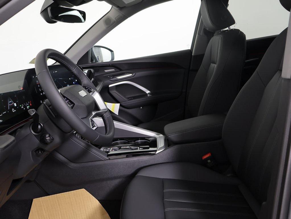 new 2025 Audi Q5 car, priced at $59,680