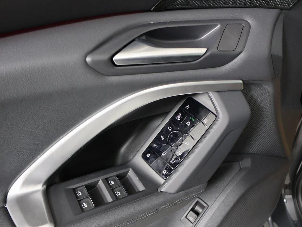 new 2025 Audi Q5 car, priced at $59,680