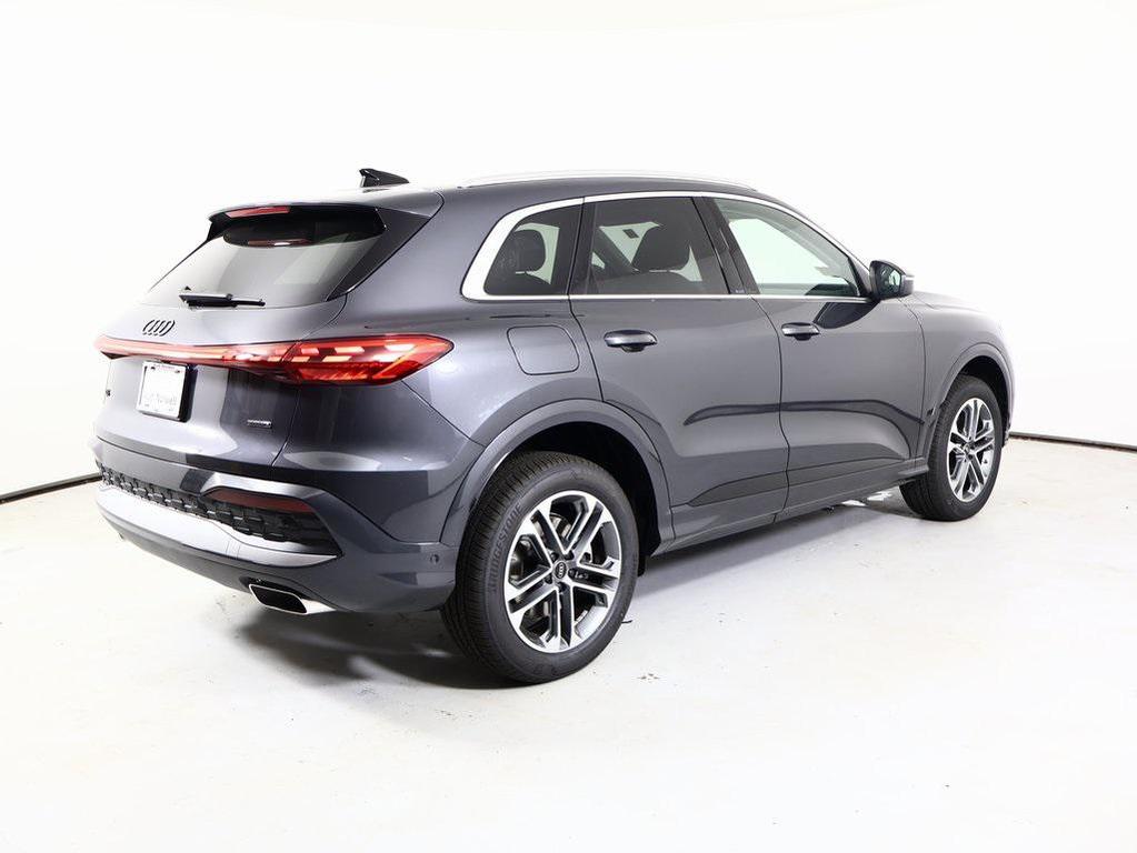 new 2025 Audi Q5 car, priced at $59,680