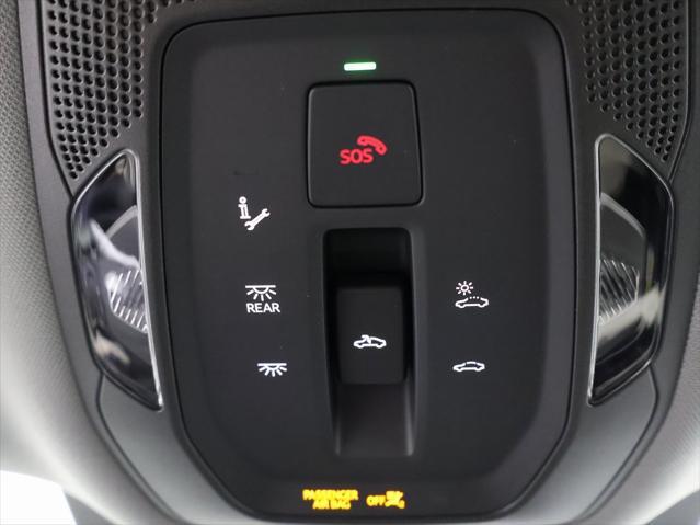 new 2025 Audi Q6 e-tron car, priced at $77,750