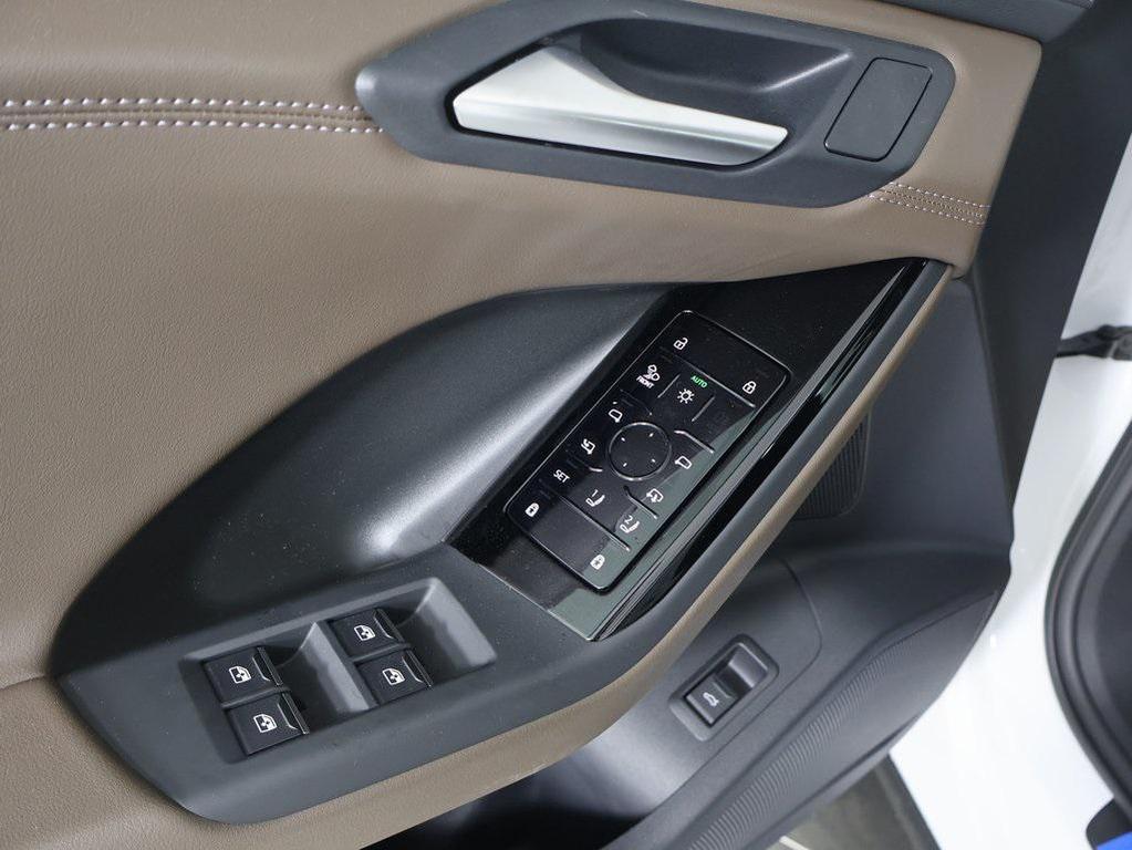 new 2025 Audi Q6 e-tron car, priced at $74,450