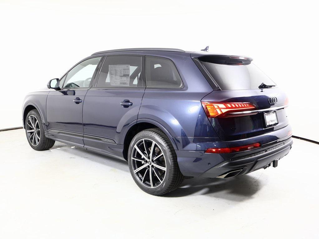 new 2025 Audi Q7 car, priced at $72,580