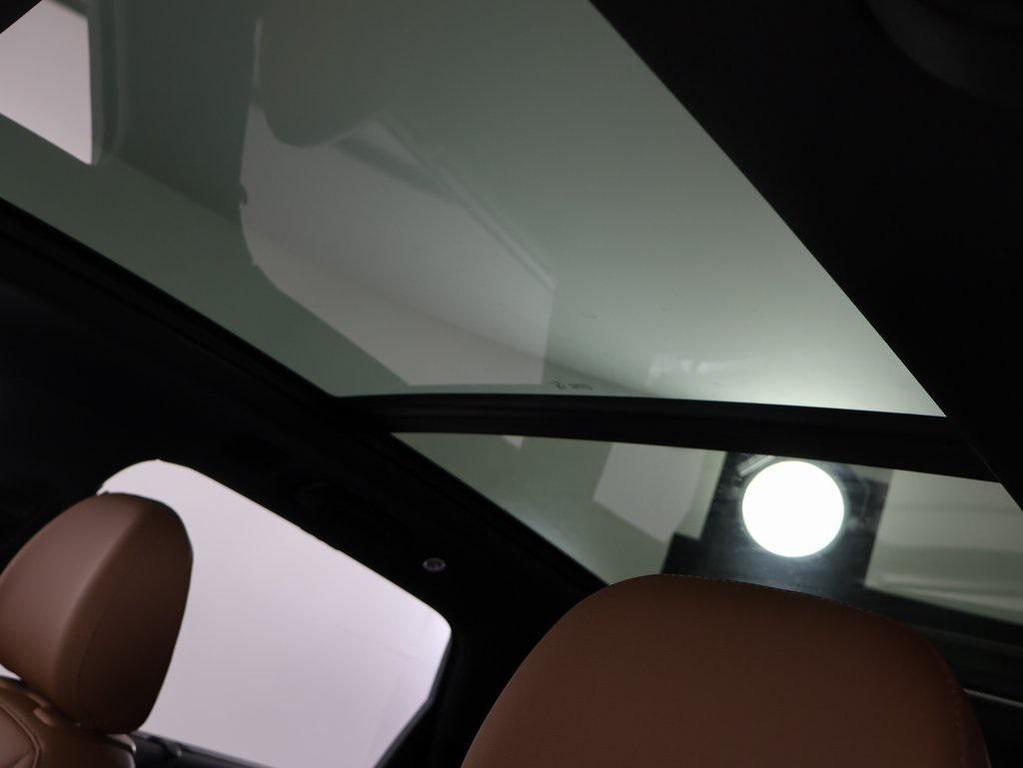 new 2025 Audi Q7 car, priced at $72,580