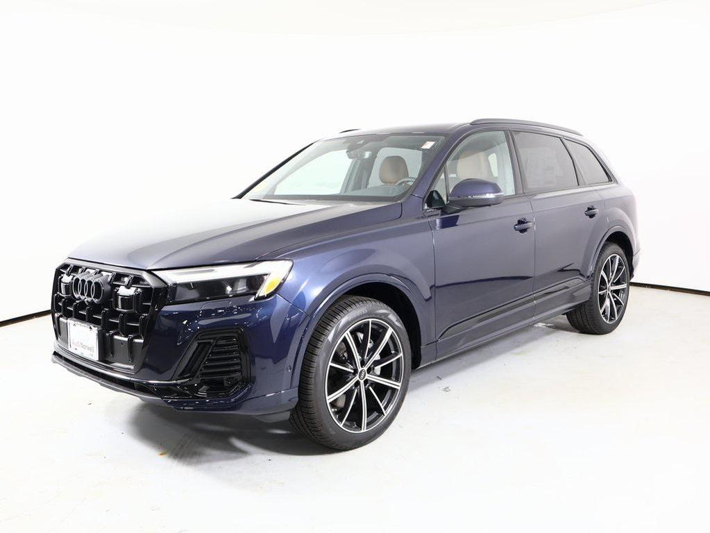 new 2025 Audi Q7 car, priced at $72,580