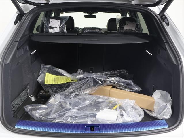 new 2025 Audi SQ5 car, priced at $72,870
