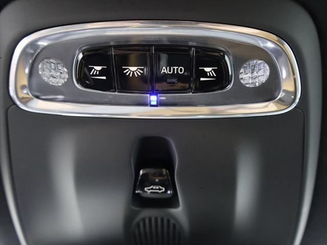 used 2022 Volvo XC90 Recharge Plug-In Hybrid car, priced at $49,990