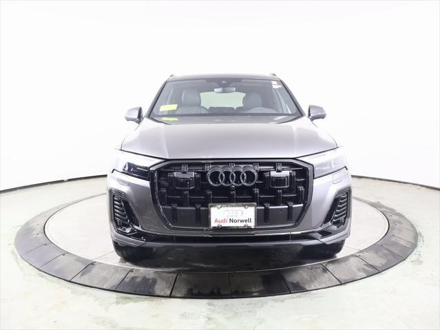 new 2025 Audi Q7 car, priced at $77,605